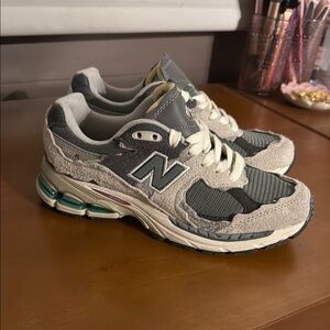 New Balance Gray and White Sneakers